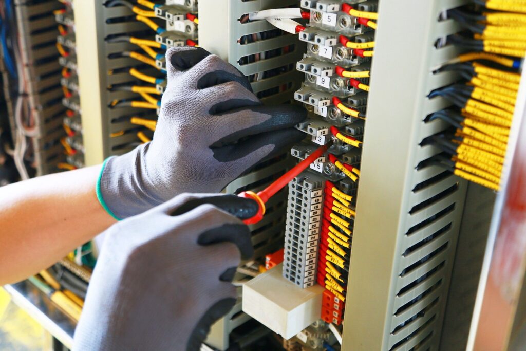 Denizli Elektrik Taahhüt Firmaları
